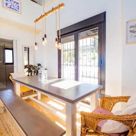 別荘 Cubo's Loft El De La Sierra